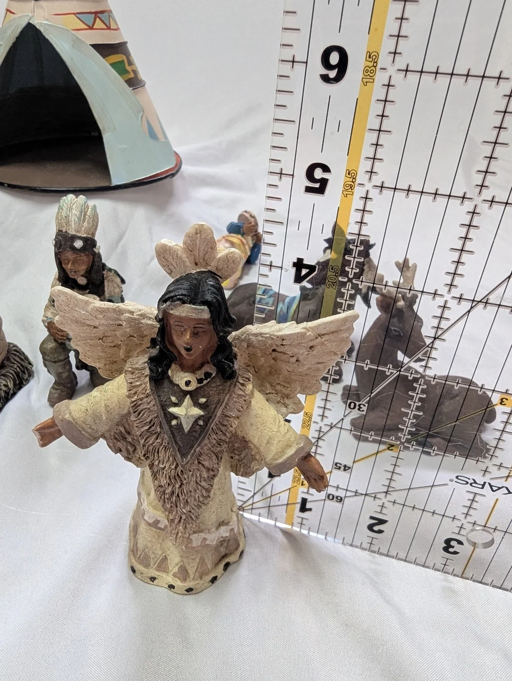 2003 WMG Vintage Native American Resin Christmas Nativity Set 12 Peices SEE